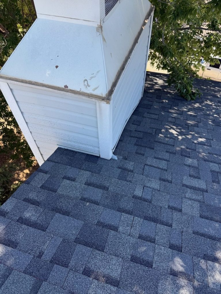Completed Owens Corning Estate Gray roof in a Thornton, CO neighborhood
